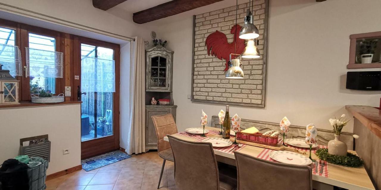 Gite Le Coq Rouge 埃圭斯海姆 外观 照片